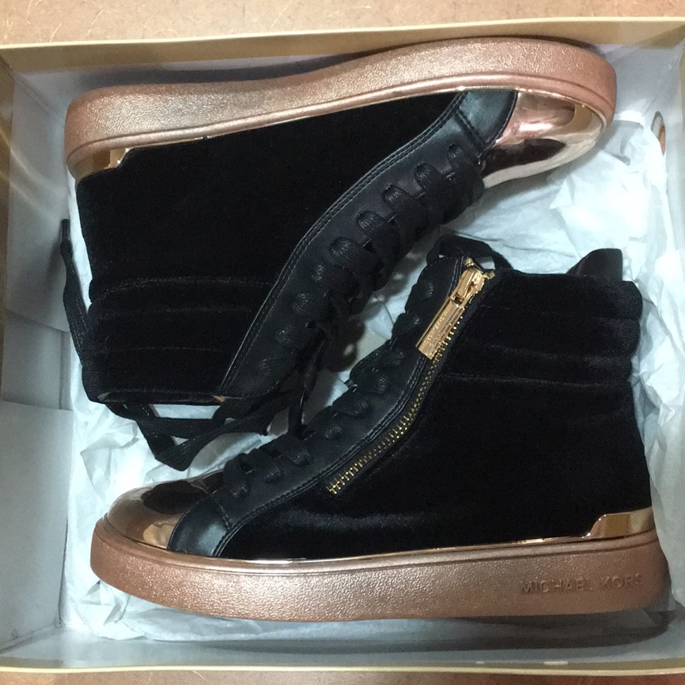 Michael Kors Hi Top Sneaker